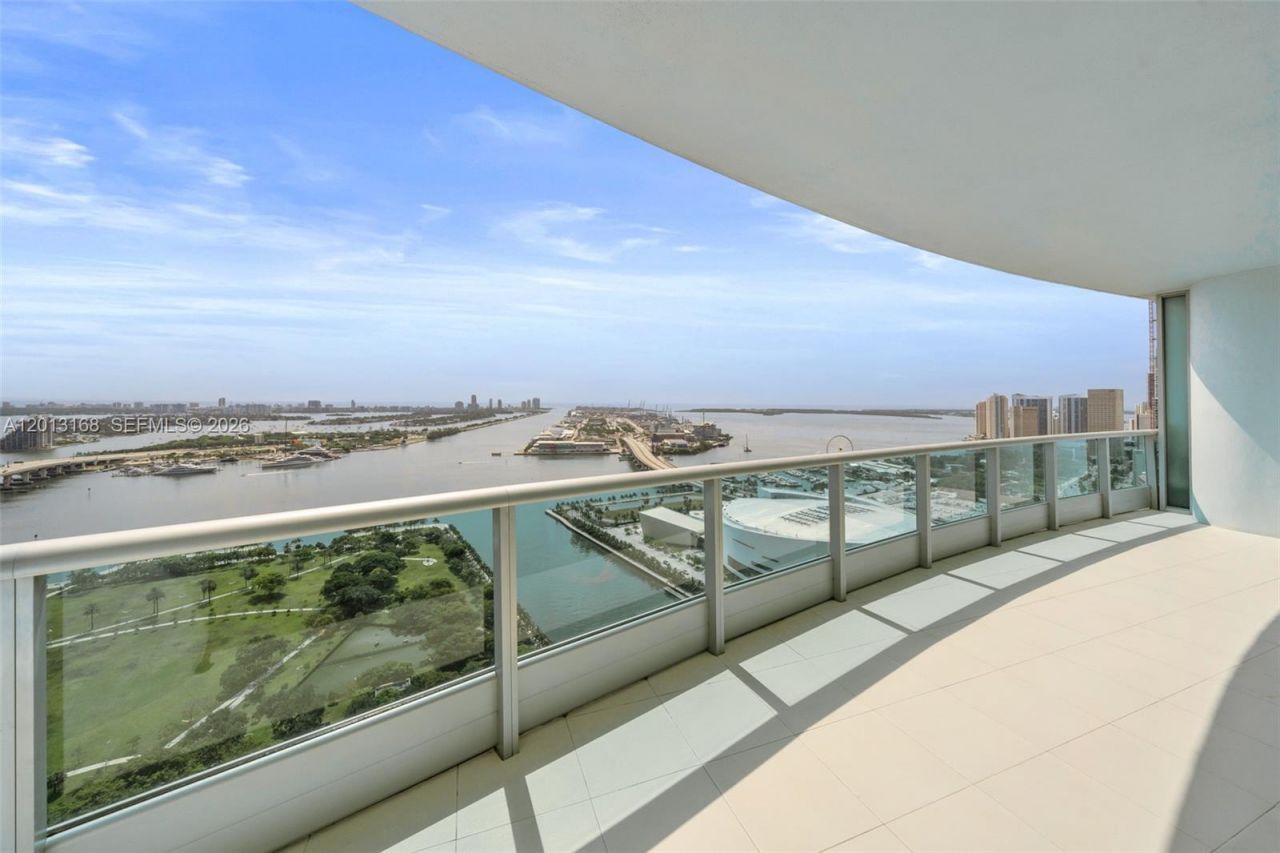 900 Biscayne Blvd , Unit 4006, Miami, FL 33132 Photo