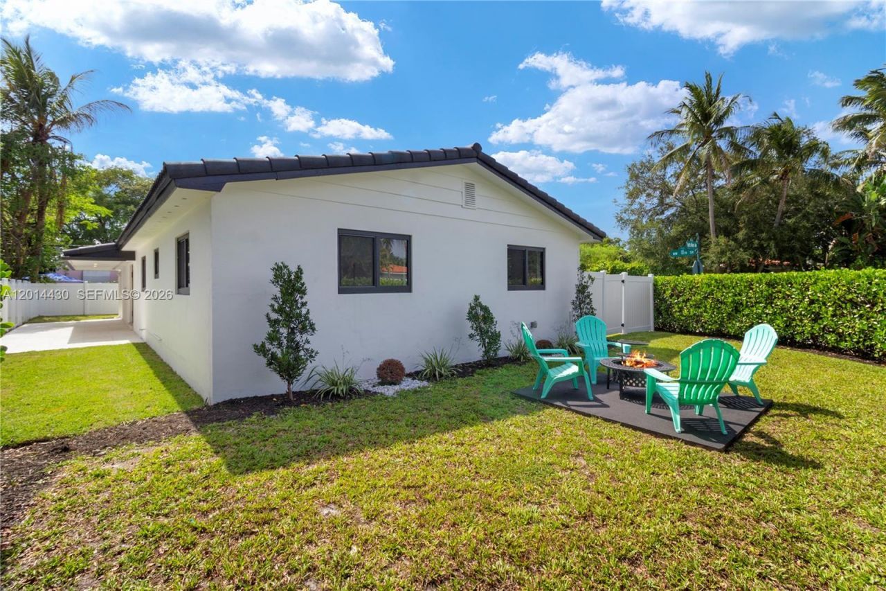 10 NW 100th St , Miami Shores, FL 33150 Photo