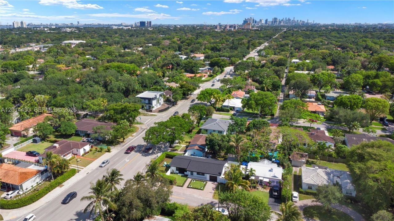 10 NW 100th St , Miami Shores, FL 33150 Photo