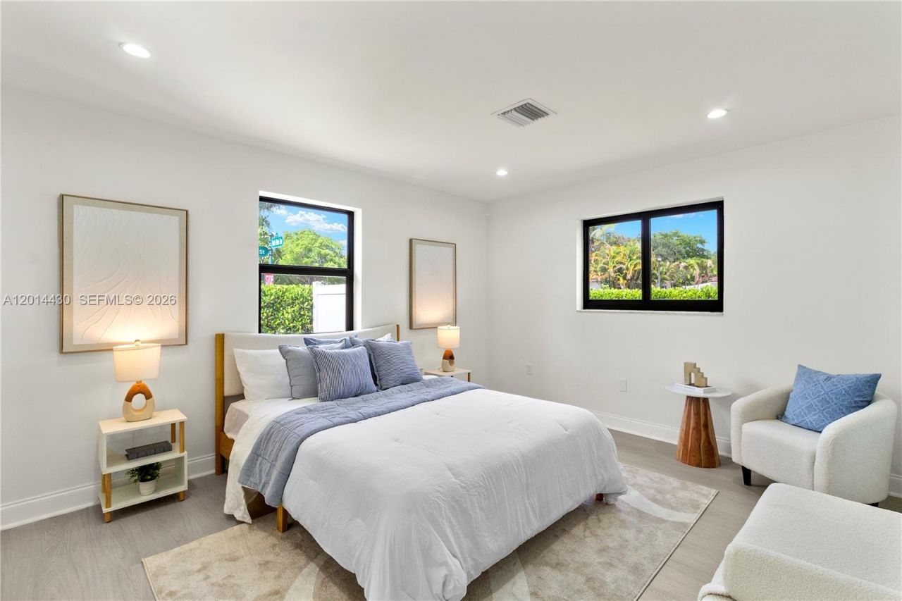 10 NW 100th St , Miami Shores, FL 33150 Photo