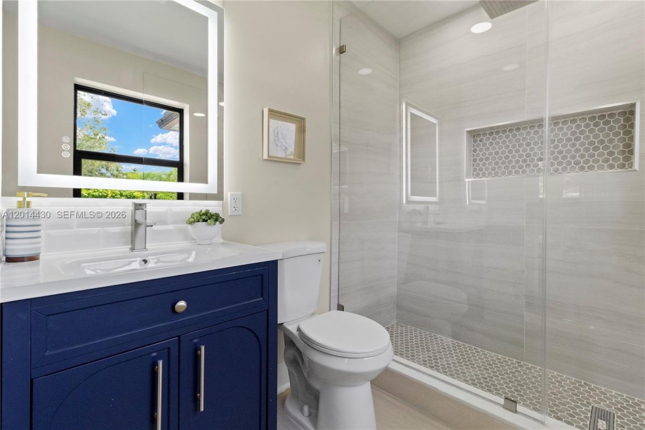 10 NW 100th St , Miami Shores, FL 33150 Photo