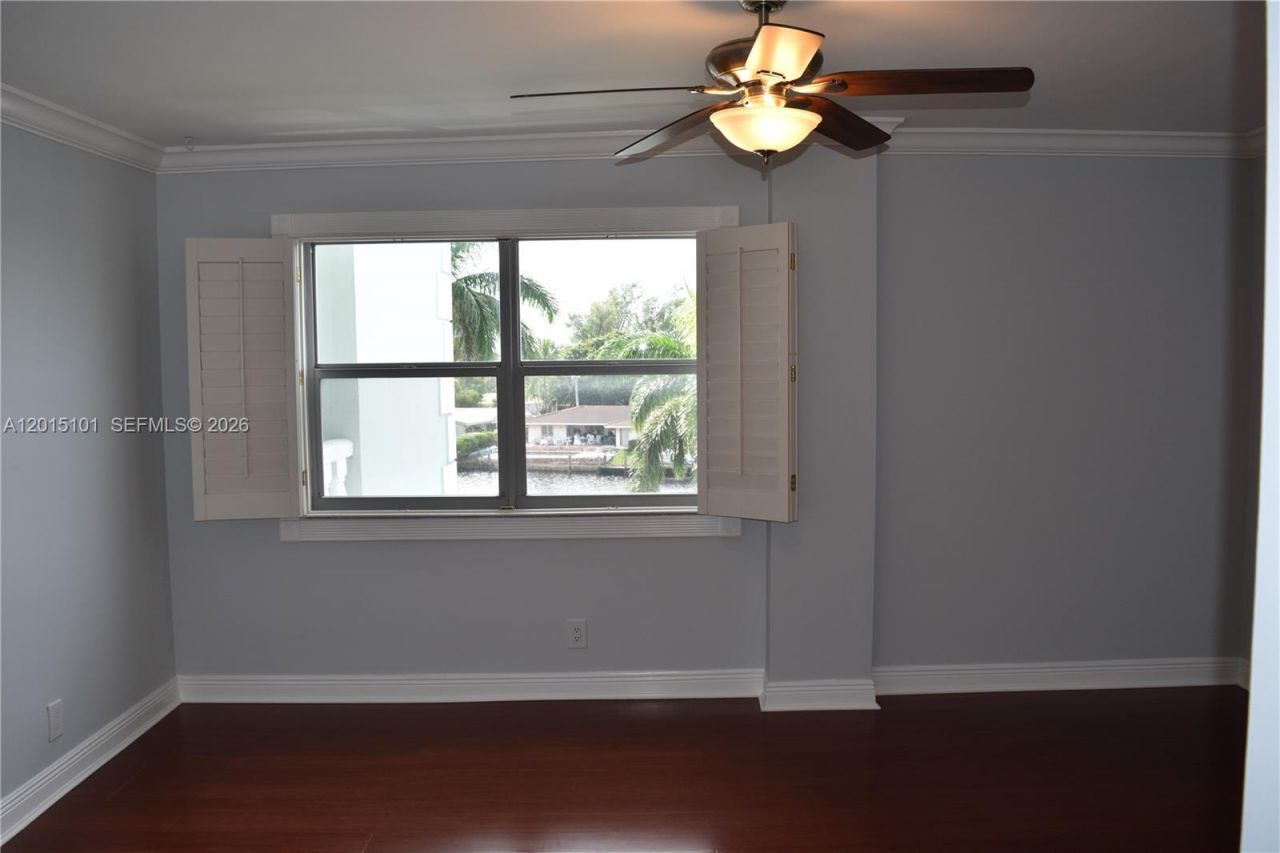 1881 Middle River Dr, Unit 402, Fort Lauderdale, FL 33305 Photo
