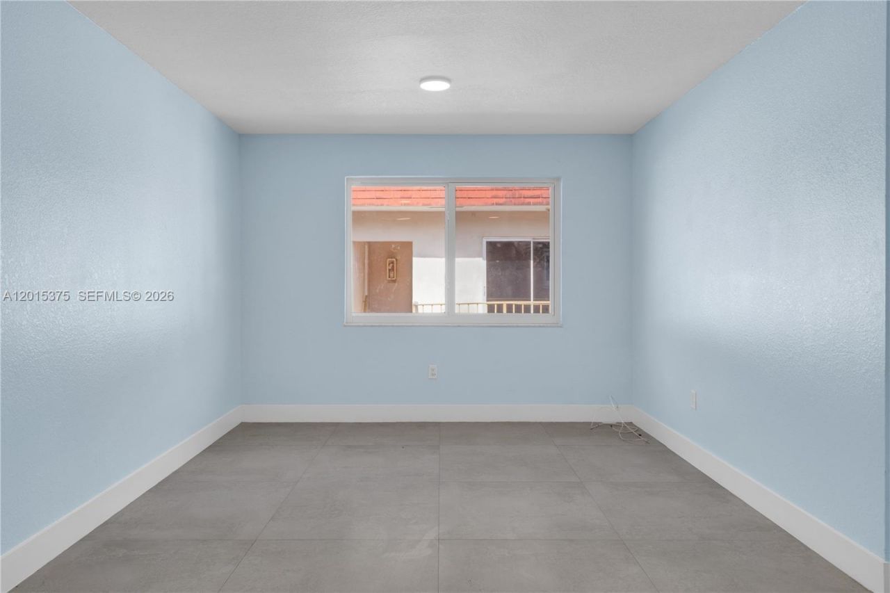1250 SW 4th St, Unit 6, Miami, FL 33135 Photo