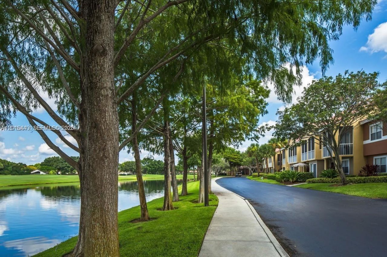 5555 N Military Trl , Unit Marbella, Boca Raton, FL 33496 Photo
