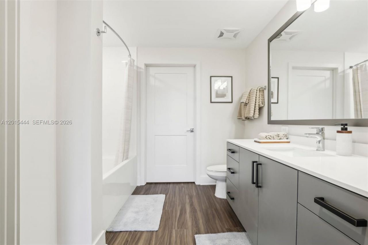 9030 SW 158th Ave , Unit 9-211, Miami, FL 33196 Photo