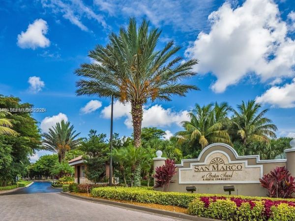 5555 N Military Trl , Unit Corsican, Boca Raton, FL 33496