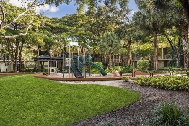 5555 N Military Trl , Unit Corsican, Boca Raton, FL 33496 Photo