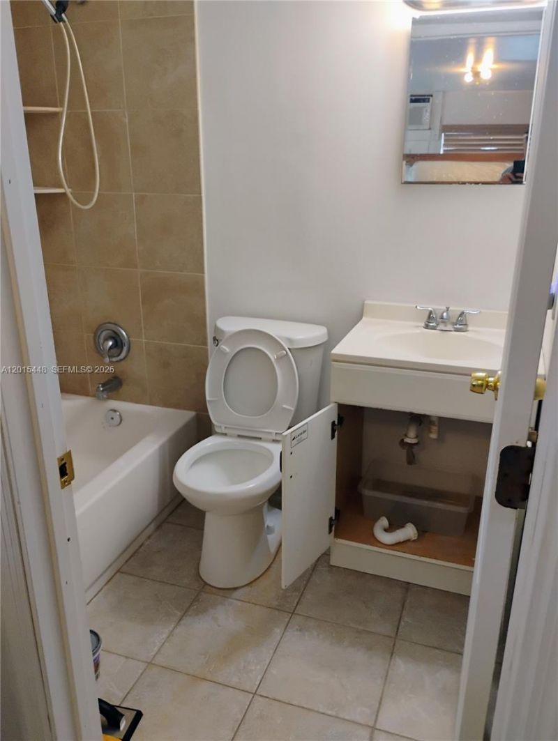 5832 Polk St, Hollywood, FL 33021 Photo