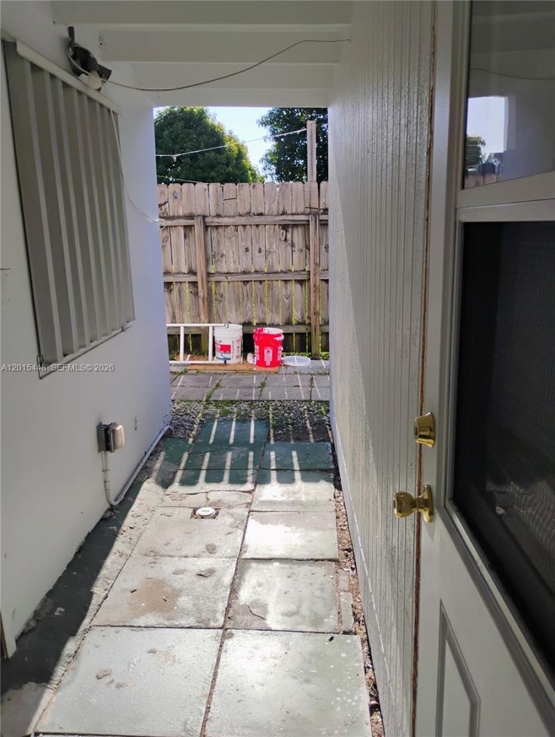 5832 Polk St, Hollywood, FL 33021 Photo