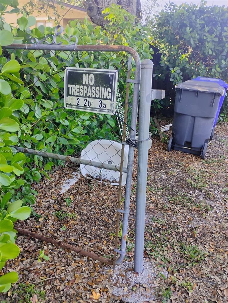 5832 Polk St, Hollywood, FL 33021 Photo