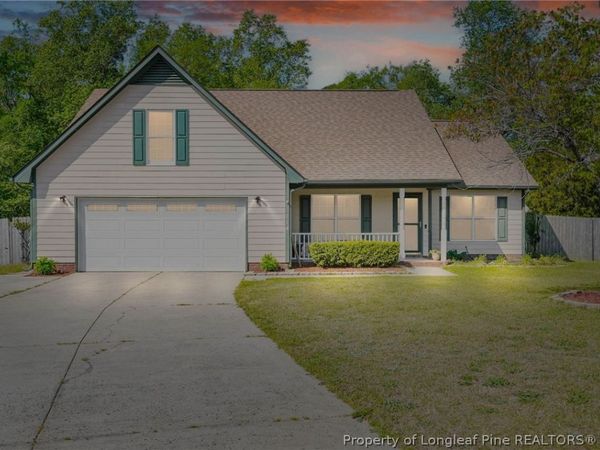 114 Kensington Court, Raeford, NC 28376