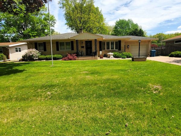 3500 12th Street , East Moline, IL 61244