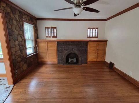 Main Photo