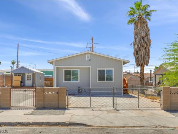 6273 Mount Rainier Avenue , Las Vegas, NV 89156
