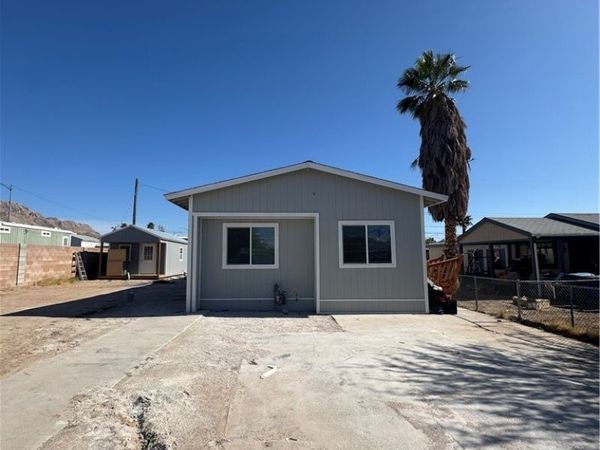 6273 Mount Rainier Avenue , Las Vegas, NV 89156