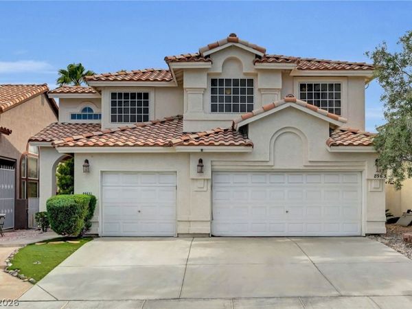 8963 Crystal Lagoon Court, Las Vegas, NV 89147