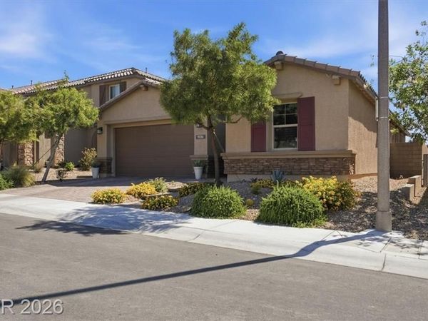 8216 Skye Struck Drive, Las Vegas, NV 89166