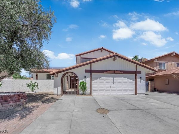 6388 W Viking Road, Las Vegas, NV 89103