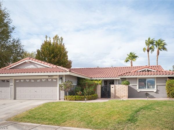 7423 Edgewater Lane, Las Vegas, NV 89123