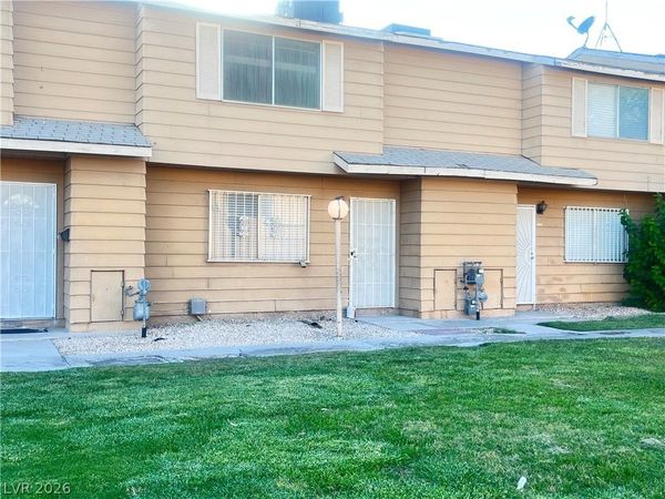 592 Sea Shell Lane, Las Vegas, NV 89110