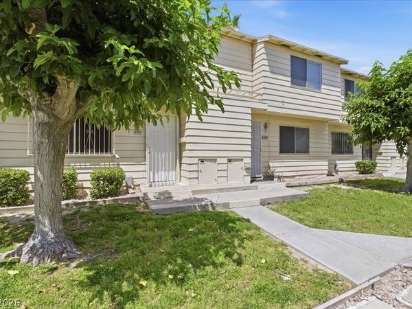 4691 Mill Valley Drive , Las Vegas, NV 89120