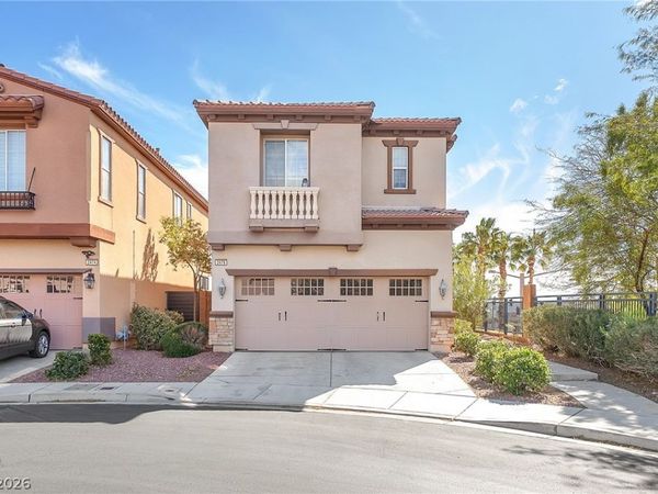 2478 Cordoba Bluff Court , Las Vegas, NV 89135