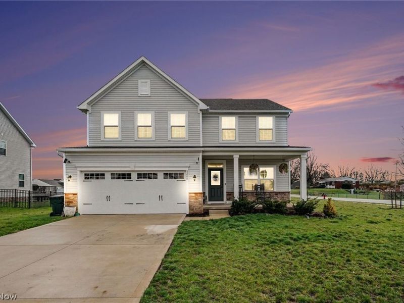 3268 Stoneleigh Road NE, Canton, OH 44721 Photo 1