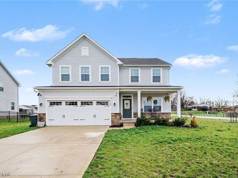 3268 Stoneleigh Road NE, Canton, OH 44721 Photo 2