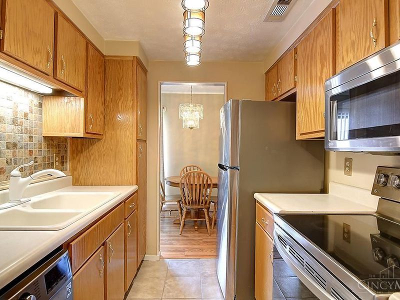1122 Eagle Feather Circle, Unit D, West Carrollton, OH 45449 Photo 8