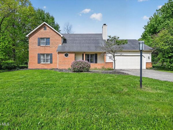 28741 White Road , Perrysburg, OH 43551