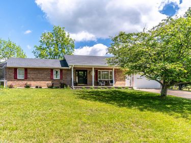 95 Kim Gay Lane, McKee, KY 40447