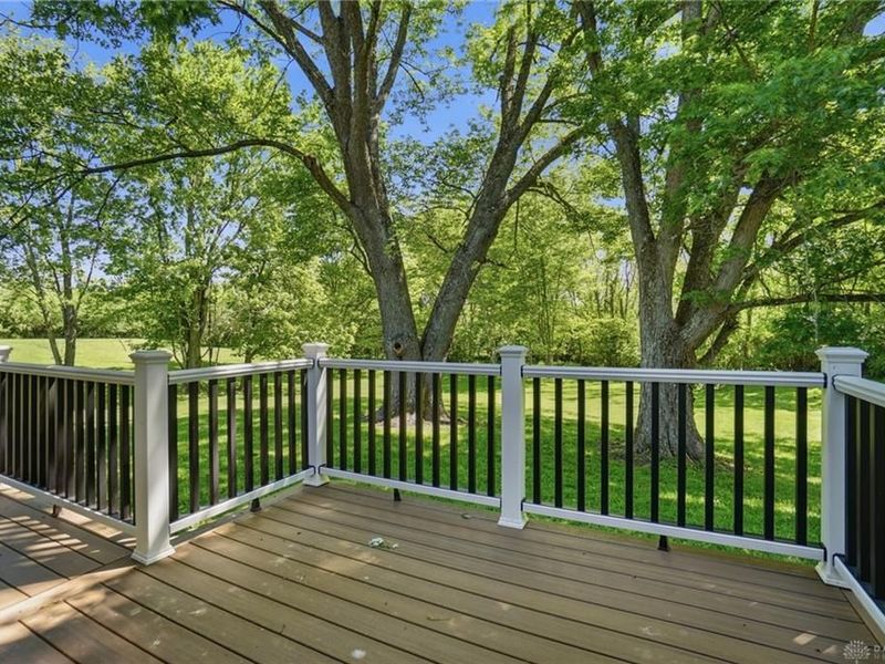 6275 Roundhead Road, New Vienna, OH 45159 Photo 27