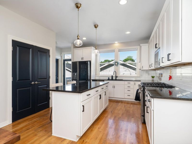 1303 N Grant Avenue, Columbus, OH 43201 Photo 37