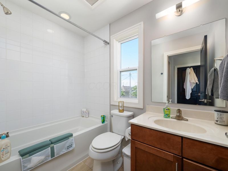 1303 N Grant Avenue, Columbus, OH 43201 Photo 58