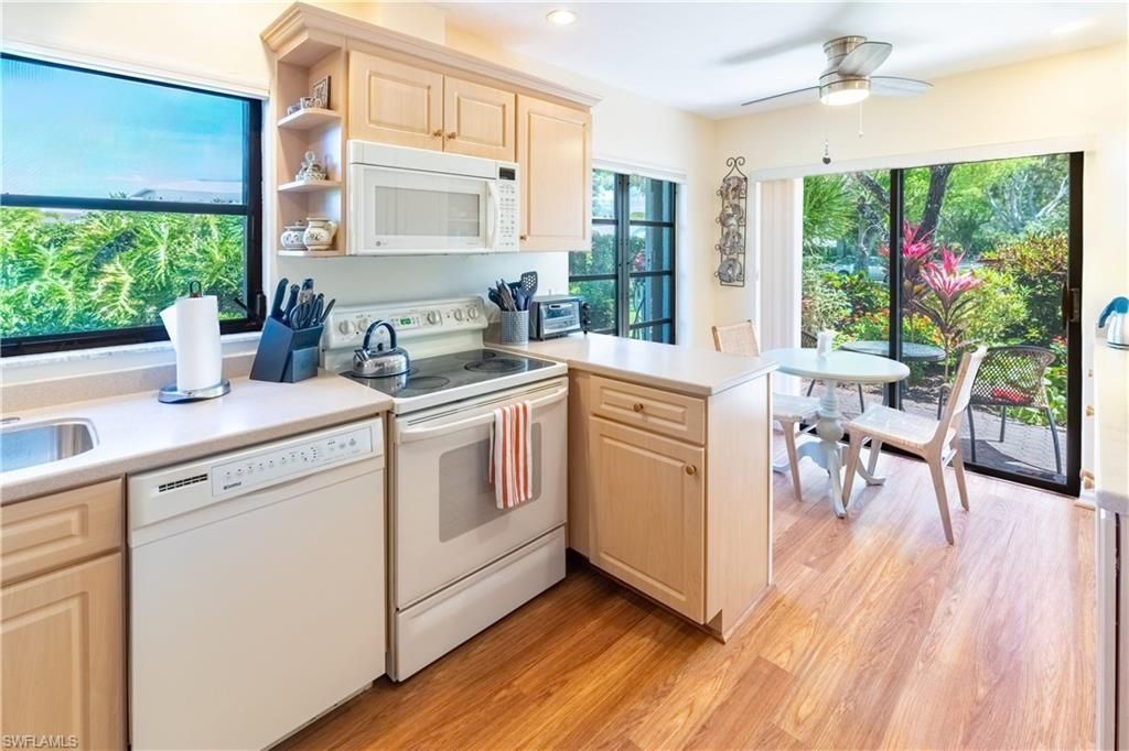 522 Beachwalk Cir , Naples, FL 34108 Photo