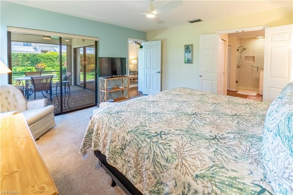 522 Beachwalk Cir , Naples, FL 34108 Photo