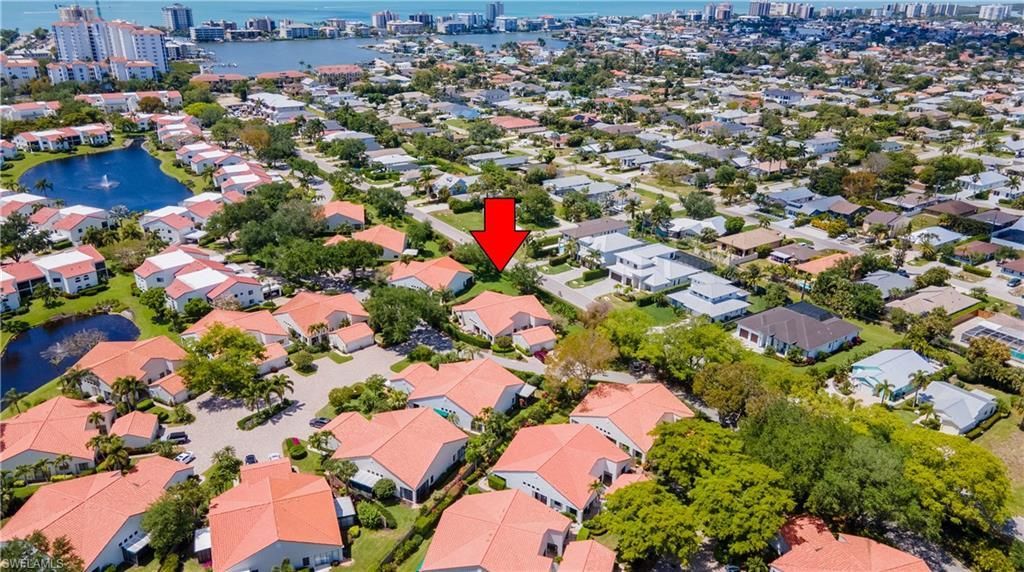 522 Beachwalk Cir , Naples, FL 34108 Photo