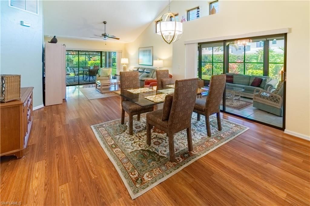522 Beachwalk Cir , Naples, FL 34108 Photo