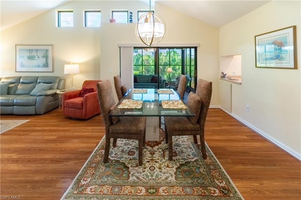 522 Beachwalk Cir , Naples, FL 34108 Photo