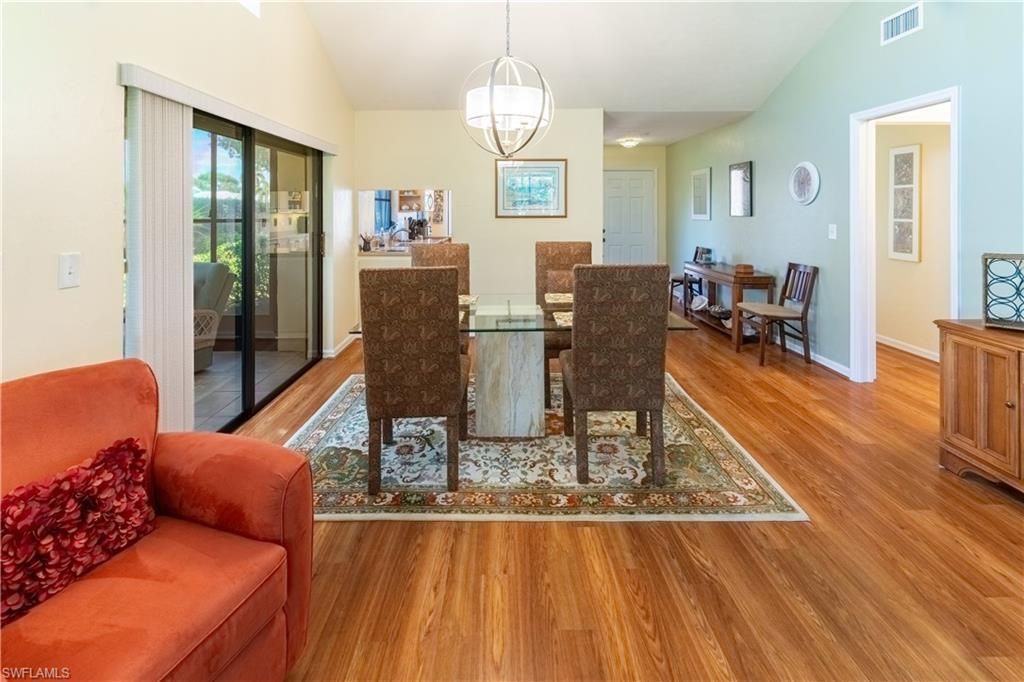 522 Beachwalk Cir , Naples, FL 34108 Photo