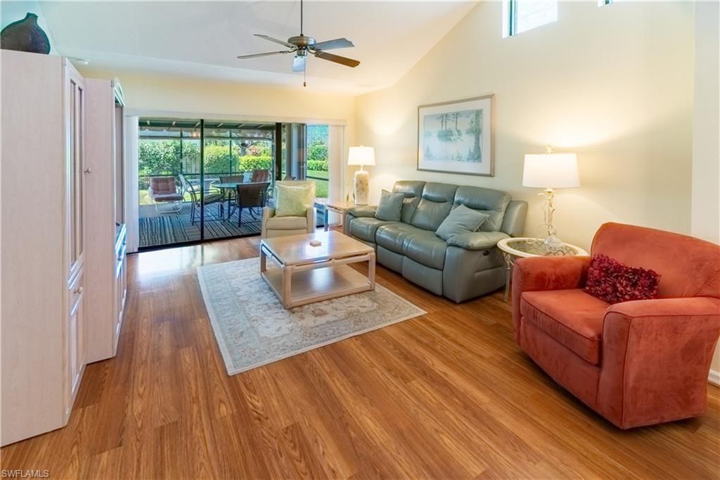 522 Beachwalk Cir , Naples, FL 34108 Photo