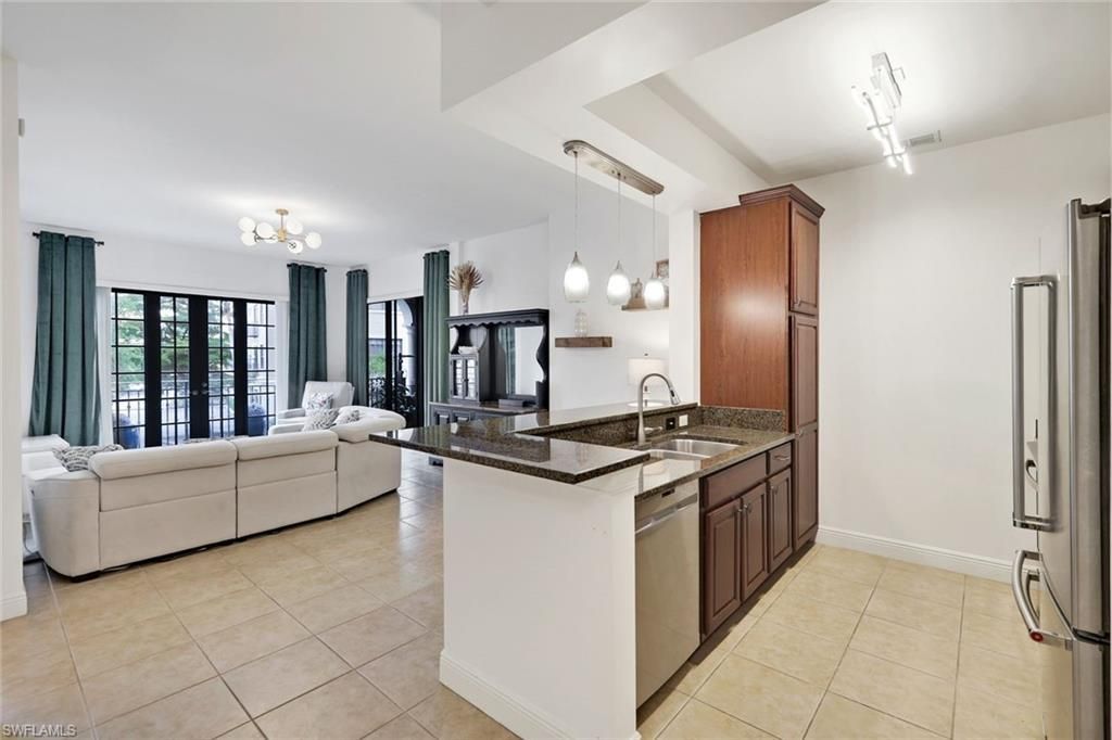 8011 Via Monte Carlo Way, Unit 2111, Estero, FL 33928 Photo
