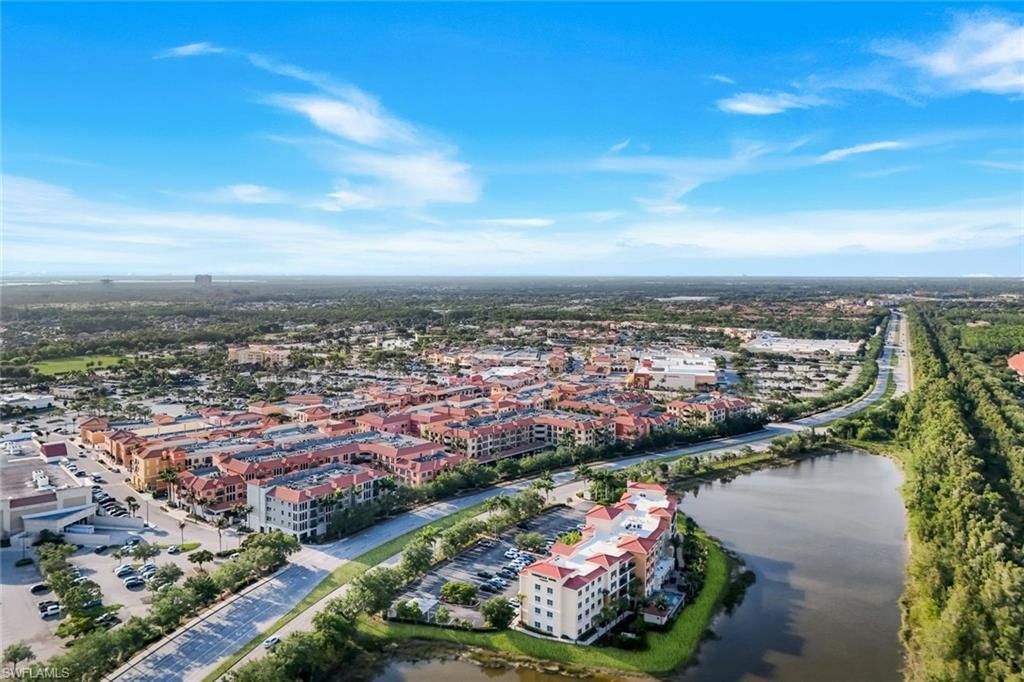 8011 Via Monte Carlo Way, Unit 2111, Estero, FL 33928 Photo