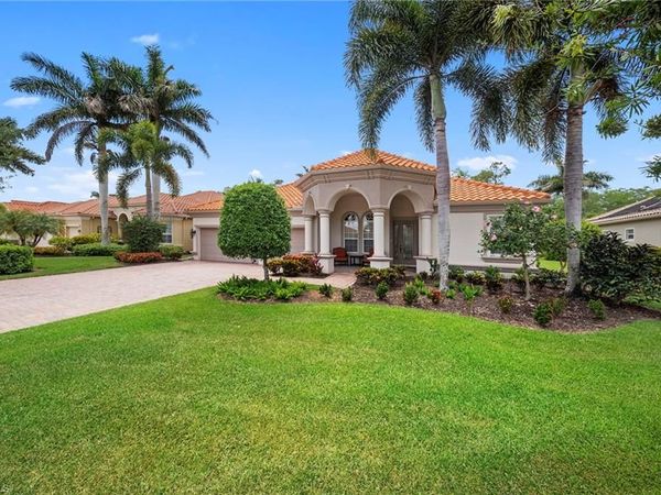 10053 Lions Bay CT , NAPLES, FL 34120