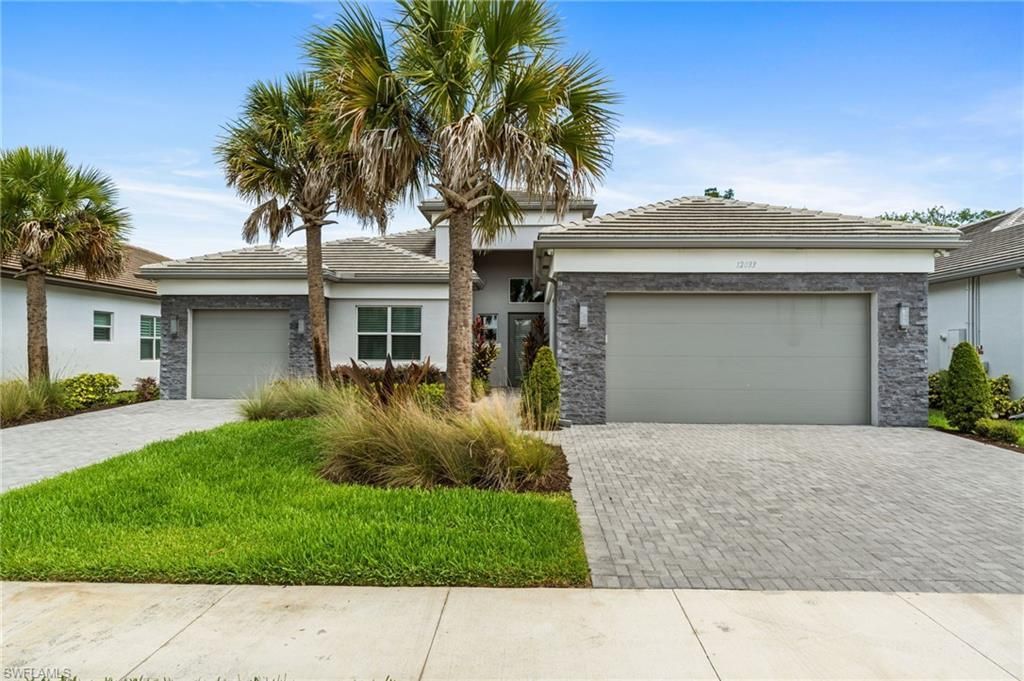 12033 Azalea Way, Naples, FL 34120 Photo