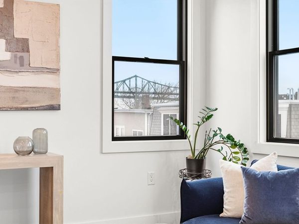 47 Condor, Unit PH3, Boston, MA 02128
