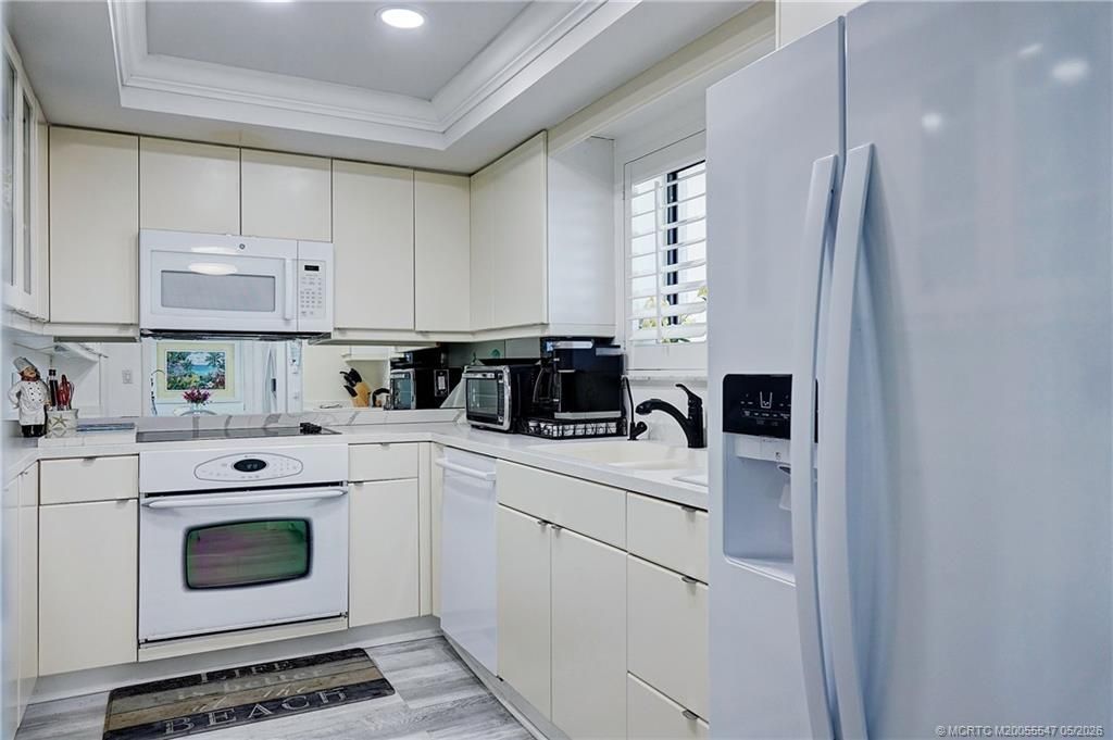2375 NE Ocean Boulevard, Unit 202, Stuart, FL 34996 Photo
