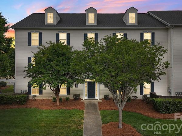 3839 Carl Parmer Drive , Harrisburg, NC 28075