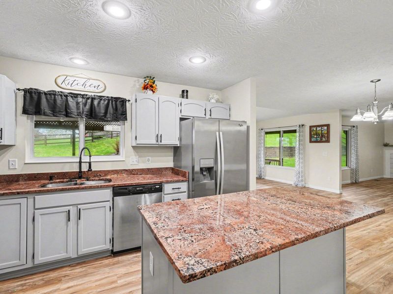 7004 Running Fox Court, Florence, KY 41042 Photo 5