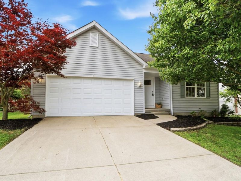 199 Saddle Creek Lane, Hamilton Twp, OH 45039 Photo 1